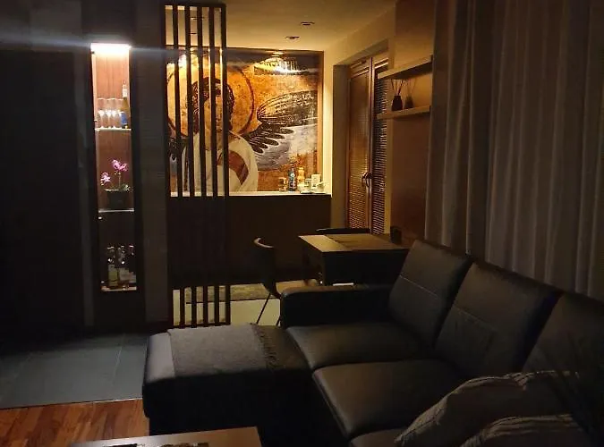 Luna Francuska Park *